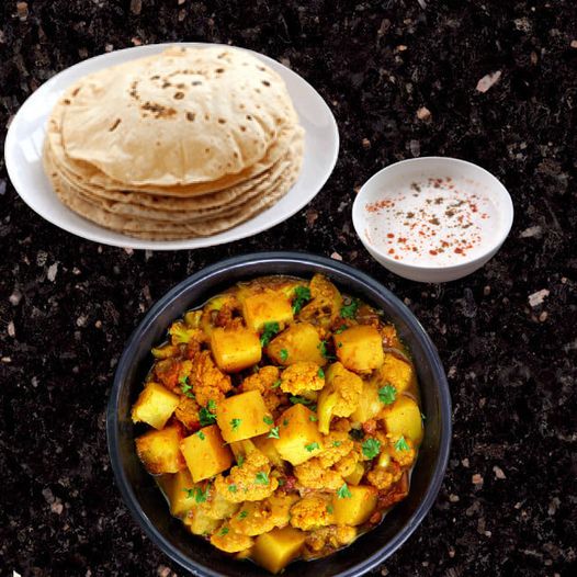 Gobi Aloo ki Sabzi / Coliflor con Patatas al Curry!!