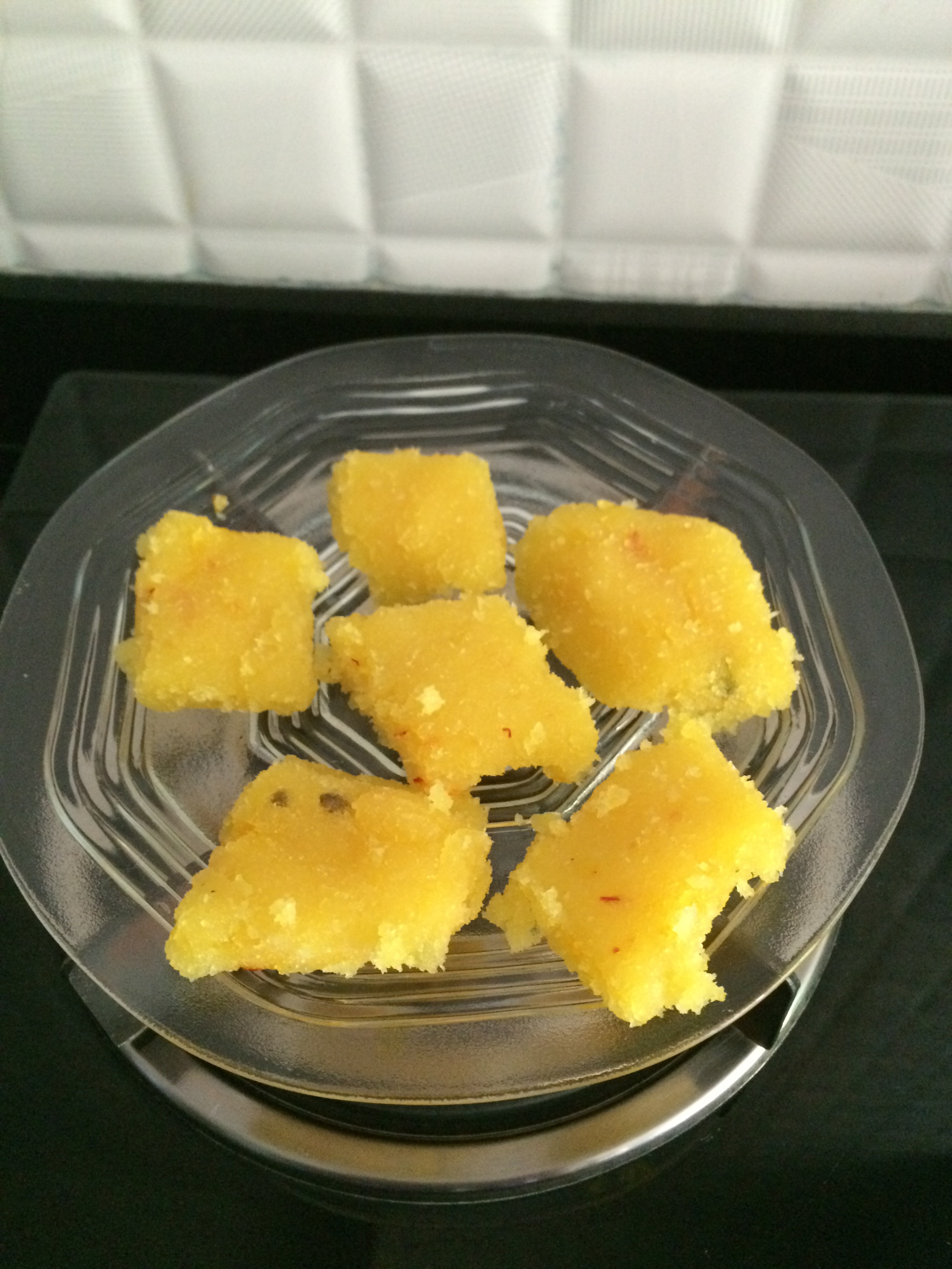 Coconut Barfi ( Dulce de Coco) Estilo Indio